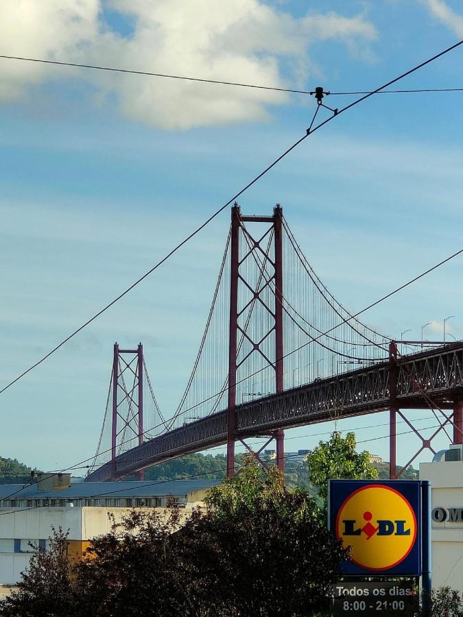 Lx Factory & Lisbon Congress Centre Apartment 외부 사진